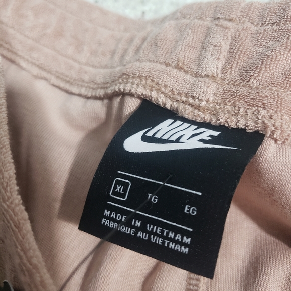 Nike Sweatpants - Picture 5 of 9